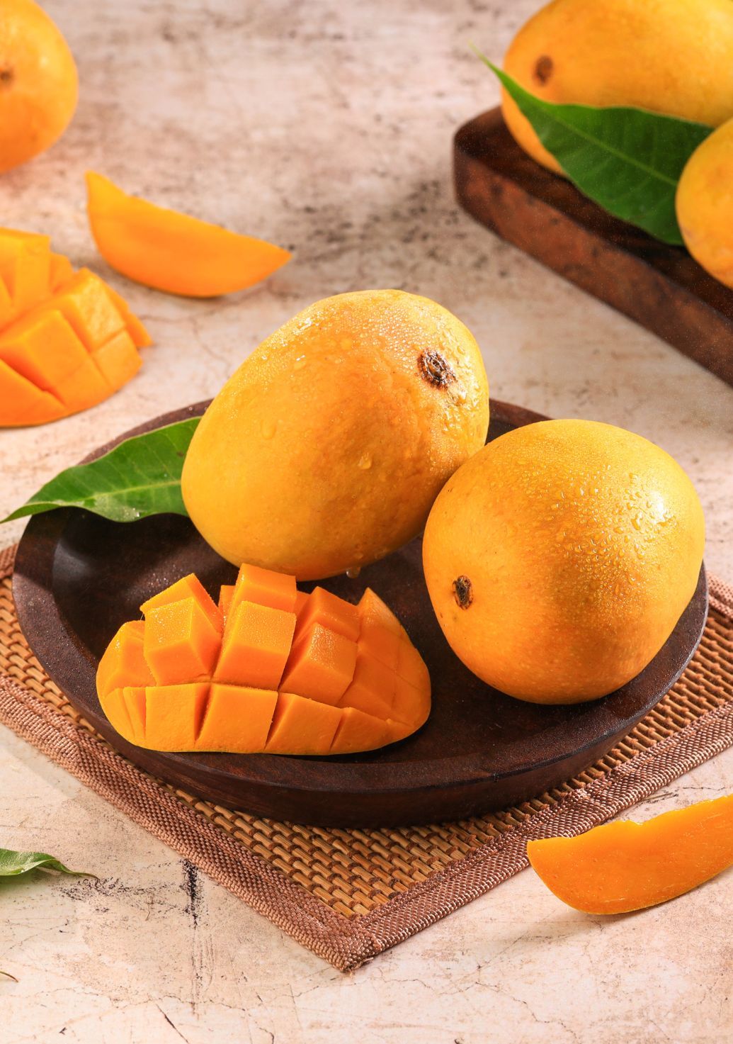 Mango Alphonso (Large) - 2 Pcsimg 1