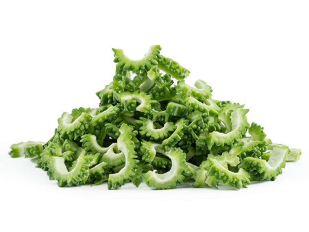bitter_gourd_sliced.jpg