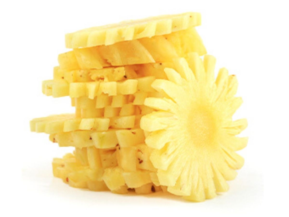 pineapple_cut.jpg