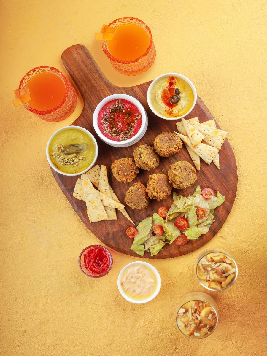 Mezze &amp; Cocktailsimg 2