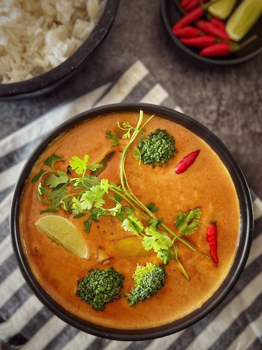 DIY Thai Red Curry with Jasmine Rice Kitimg 1